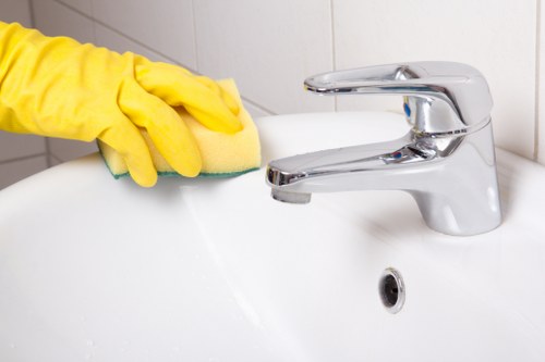Different stain types and cleaning methods